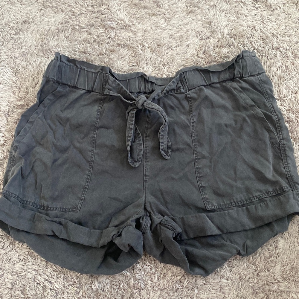 Aerie grey shorts